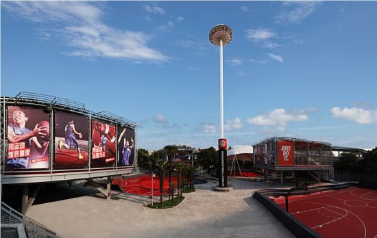 刘翔 詹姆斯等体坛巨星将助兴上海体育耐克运