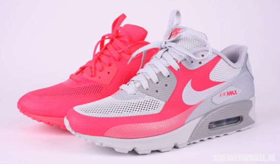 Nike Air Max 90 Hyperfuse