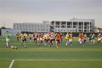 深度揭秘日本足球青训体系 31年踢球人口猛增