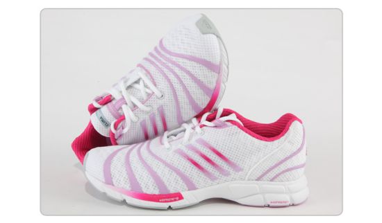 ���ϴ�˹ Ů��ѵ��Ь G19925