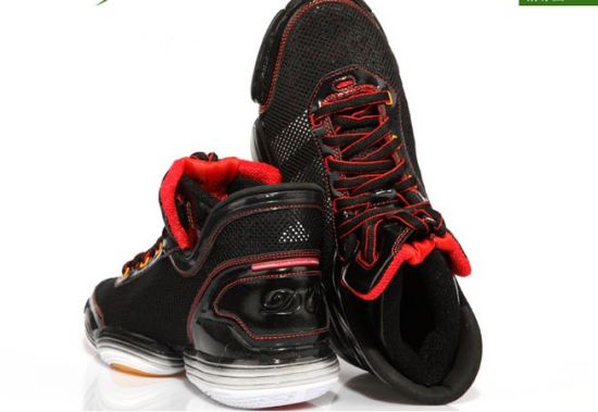 阿迪达斯 篮球鞋 G22537