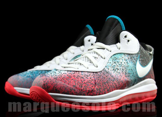 LeBron8 v2 low֮ҹ