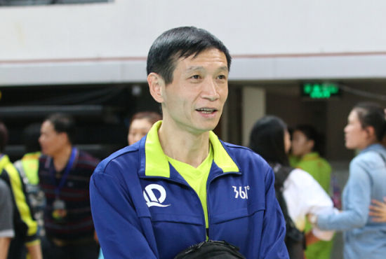 广东女排负江苏 主帅李勇：队员年轻能力较弱