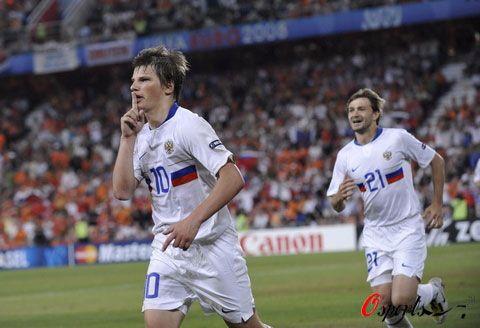 图文-[欧洲杯]荷兰1-3俄罗斯阿尔沙文终获进球