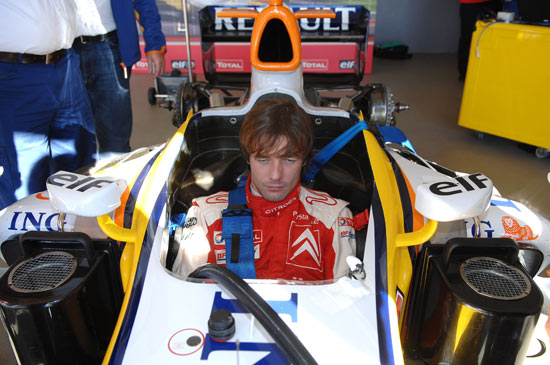 拉力王勒布试驾F1 前F1车手认定“金童”完全胜任_赛车-WRC_NIKE新浪竞技风暴_新浪网