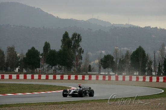 图文-F1巴塞罗那试车(2月19日) 当日天气条件