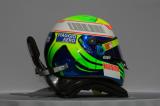 图文-F1澳大利亚站正赛日马萨头盔侧面视图