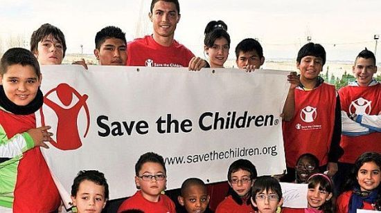 C罗是拯救儿童慈善机构形象大使