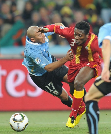 图文-[1\/4决赛]乌拉圭VS加纳 里奥斯的防守进攻