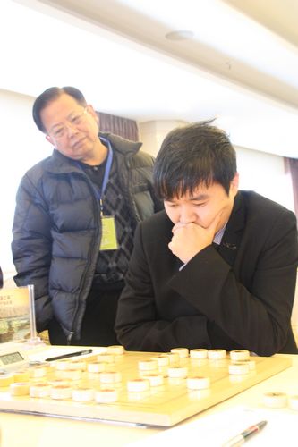 象棋泰斗评孙浩宇现象 胡荣华:挖掘他的优势(图