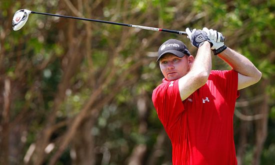 金熊陷阱难倒英雄汉 双手套盖尼一个洞损失惨