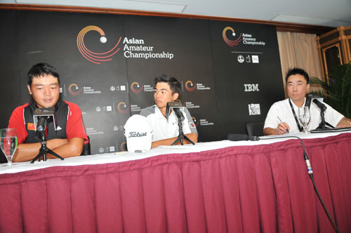 图文-亚洲业余锦标赛首轮赛后采访