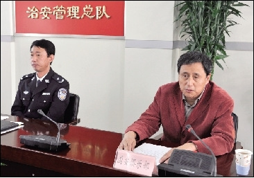 北京公安局人口管理总队_北京人口变化趋势图(3)