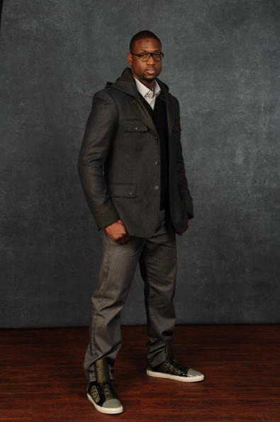 ͼ��-ȫ������ĩ��Աд��Τ����Ӣ��·��