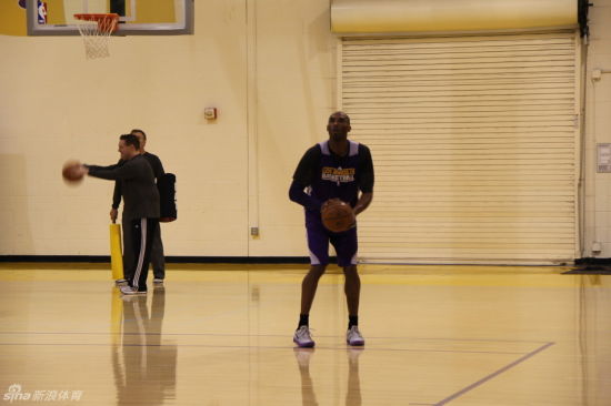 科比加练三分命中率仅约五成