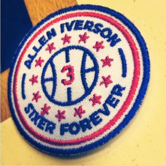 76人明天将为艾弗森戴上“永远的76人”徽章