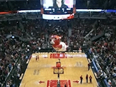 动图-牛在天上飞谁在地上吹_篮球-nba_新浪竞技风暴