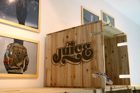 ͼ-Ϻ׼JUICE_stand޵JUICEĿlogo