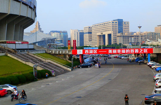 2013杭州国际马拉松倒计时 准备工作紧张有序