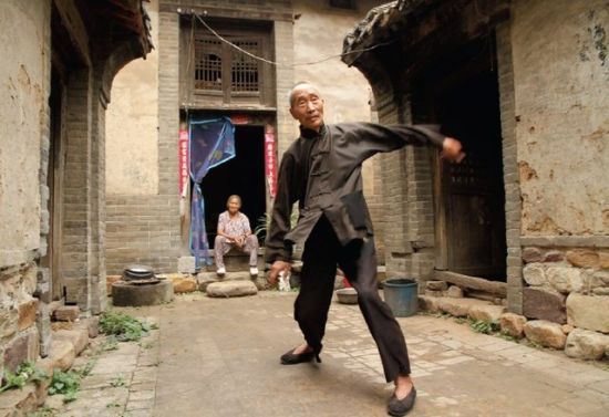 探访隐居嵩山一代少林宗师师傅否认释永信不会