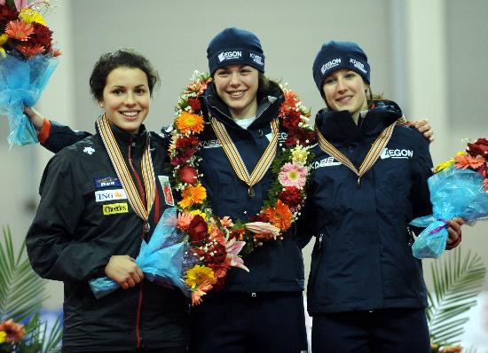 图文-速度滑冰世青赛女子全能 荷兰选手包揽奖