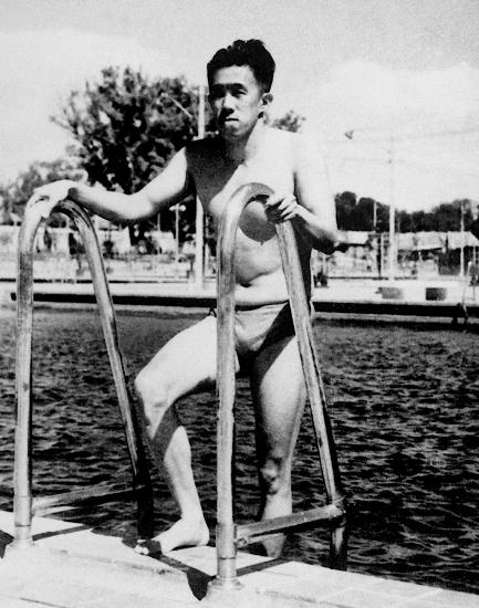 ͼ-1952ն˻Ƭ Ӿ⴫