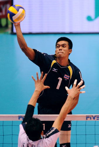 图文-奥运会男排预选赛韩国3-1泰国 排球尽在掌