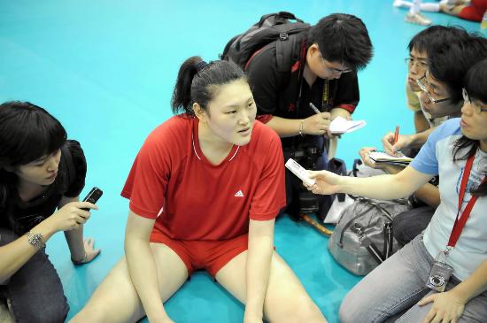 图文-中国女排备战大奖赛香港站比赛王一梅很