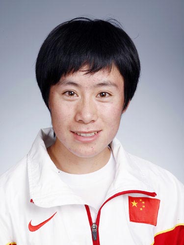 图文-北京奥运会中国代表团成立 田径队队员白雪