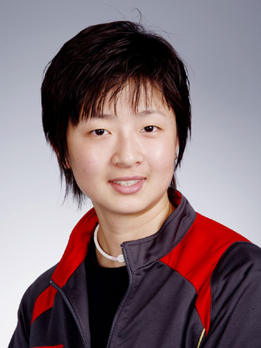 图文-北京奥运会中国代表团成立 羽毛球队员张亚雯