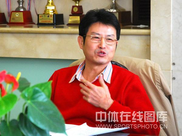图文-前中国排球队主教练述职 陈忠和谈中国女