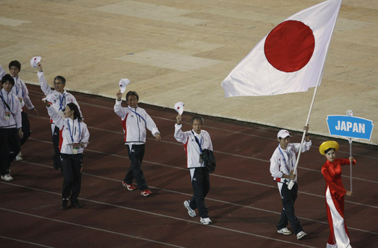 图文-第三届亚洲室内运动会开幕式 日本代表团