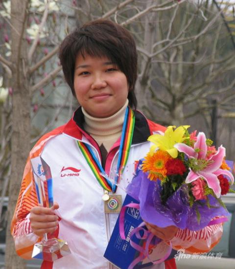 ͼ��-���籭Ů��25����ǹ�佱�ž��ժ��ͭ��