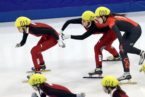 图文-短道速滑世界杯 中国夺女子3000米接力冠军