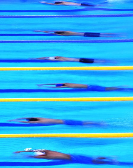 图文-第十二届全运会游泳比赛 男子200米自由