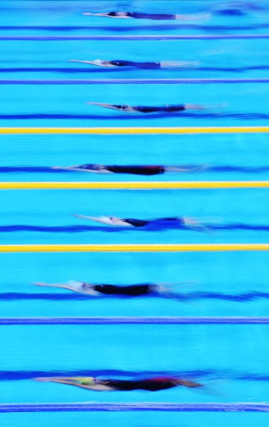 图文-全运会男子200米自由泳预赛 女子100米仰