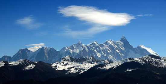 西藏南迦巴瓦峰:林芝地区最高山峰_图片_新浪