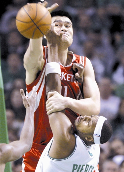 姚明nba盖帽最多的比赛,姚明nba生涯巅峰时刻