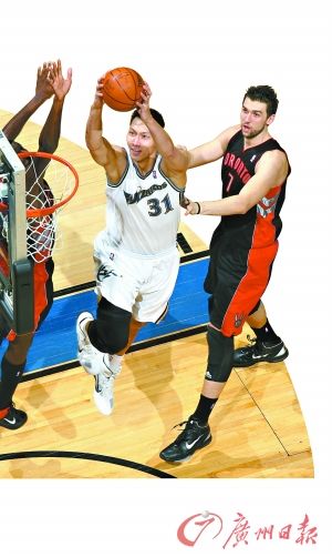 易建联爆樽一条龙命中率100%_其他栏目_新