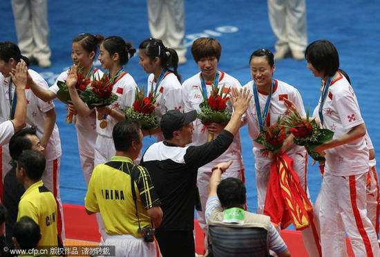 ������ף��