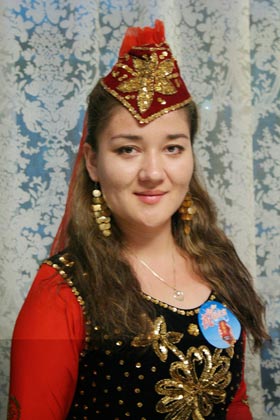 乌兹别克族女孩图片