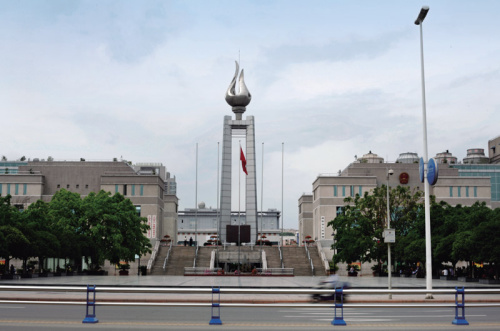 绵阳市高新区创业服务中心的第一个办公地,如今已变成政府大楼