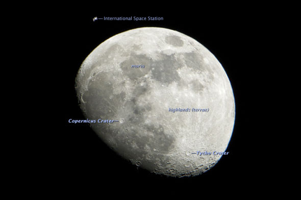 每日卫星照:月球和国际空间站相会(图)