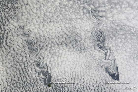 每日卫星照:智利上空冯卡门漩涡状云