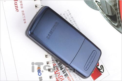 跑出新意境三星游戏手机m618动感图赏2