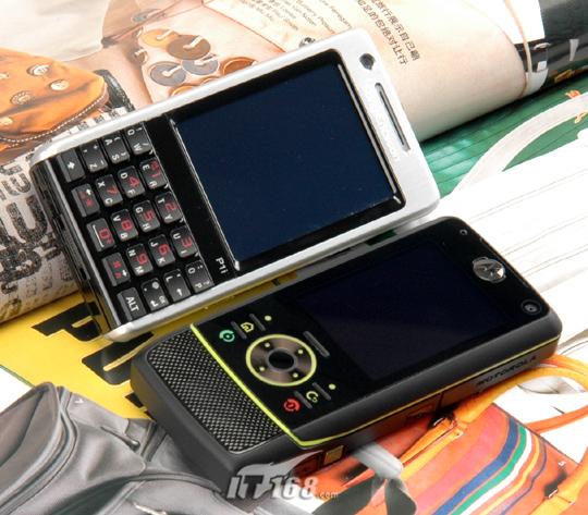 uiq智能 摩托罗拉z8对比索尼爱立信p1c(10)