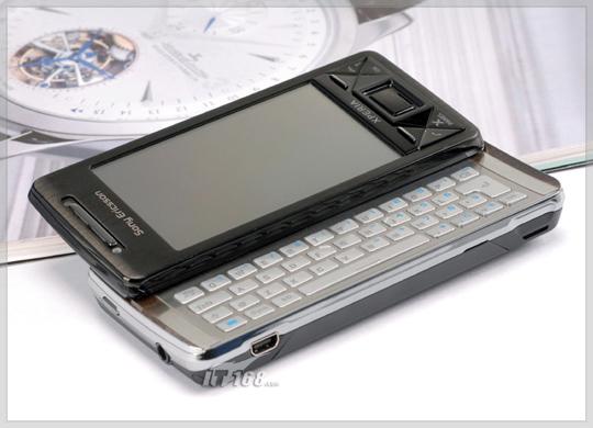 侧滑全键盘 索尼爱立信智能王者x1评测(2)_手机_科技时代_新浪网