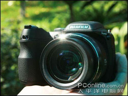 千万像素高清长焦富士s2000hd仅售1650