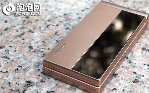 魔力缤纷超诱人 联想唯美翻盖机p82评测(11)_手机_科技时代_新浪网