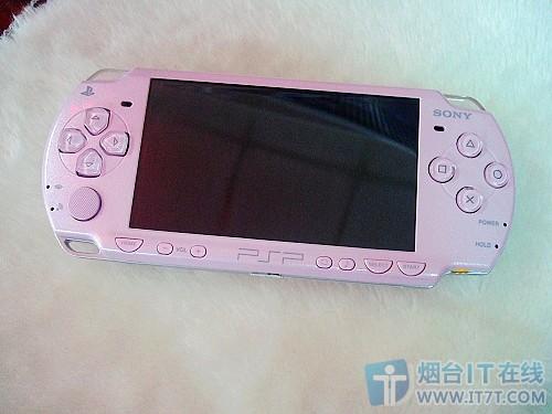 演绎粉红浪漫 索尼psp2000烟台仅1168元